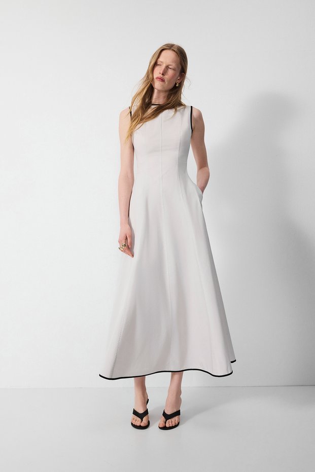 Flounce Dress with Piping Details