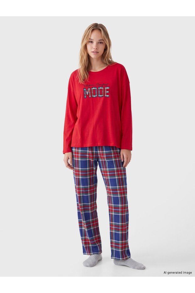 I Embroidered Women's Pajama Set from Freezen Store