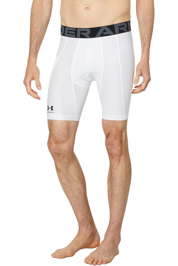 شورت رجالي من Armour HeatGear بتصميم ضاغط
