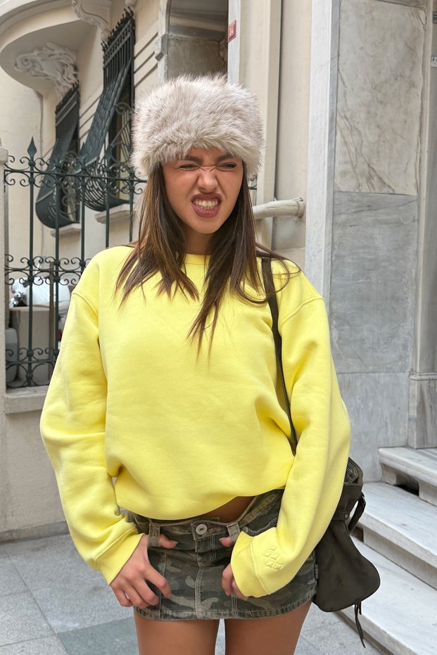 Fw Cool Puff Butter Yellow Relax Fit Sweatshirt
