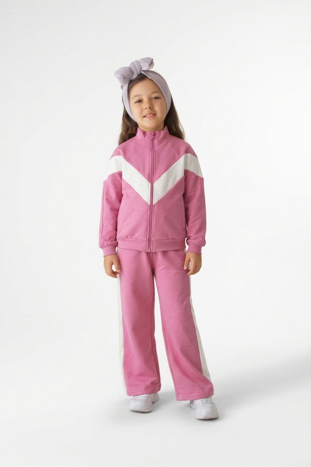 Girls' Outfit, Very Stylish Design, Seasonal Top and Bottom Set, so Soft.