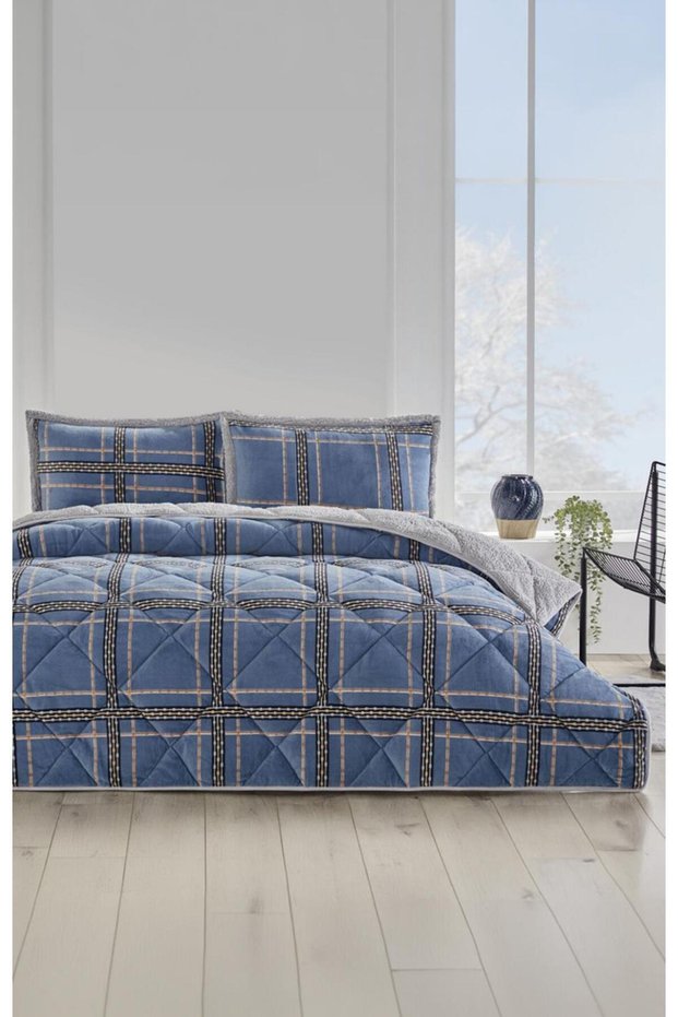 Single Cottony Quilted Comforter Set, Gingham Pattern.