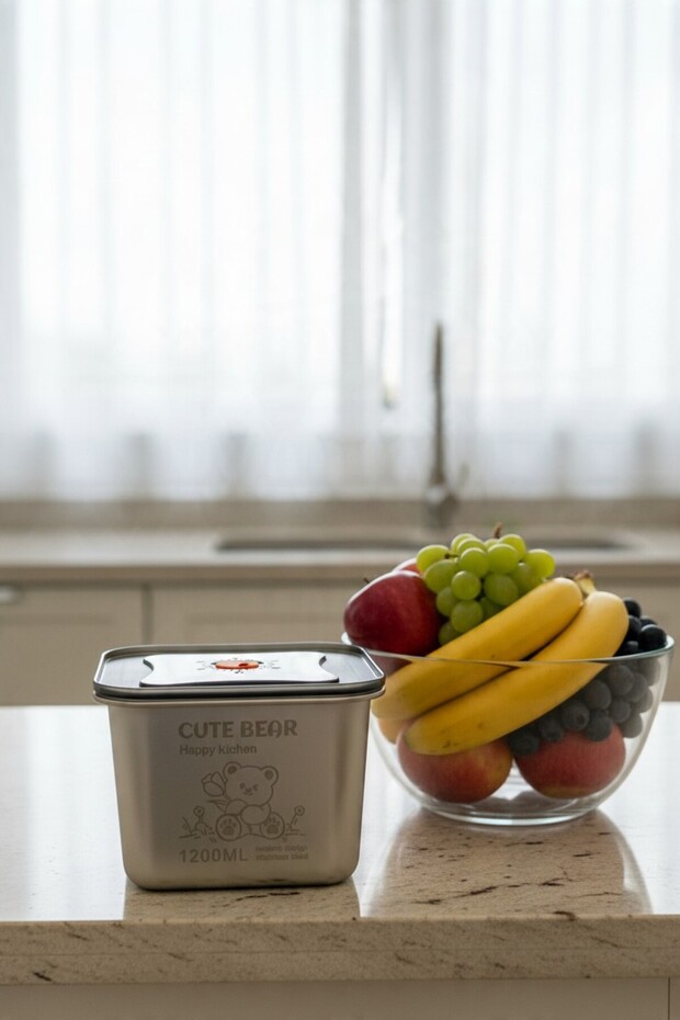 Kromia Vacuum Storage Container, 1200 Ml, 14X14 Cm.