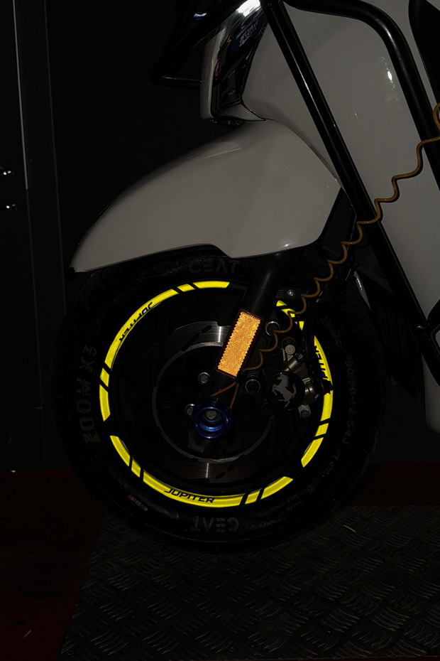 12-piece reflective rim strip sticker set for tvs jupiter 125.
