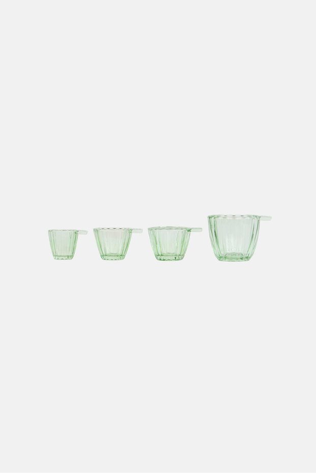 4 Piece Modern Nesting Measuring Cup Set, Green