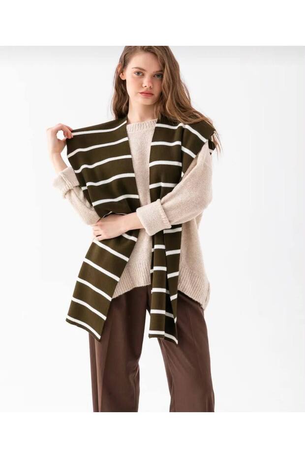 Square Patchwork Knit Shoulder Scarf, Patchwork Scarf, Sporty Unisex Boho Shawl Scarf.