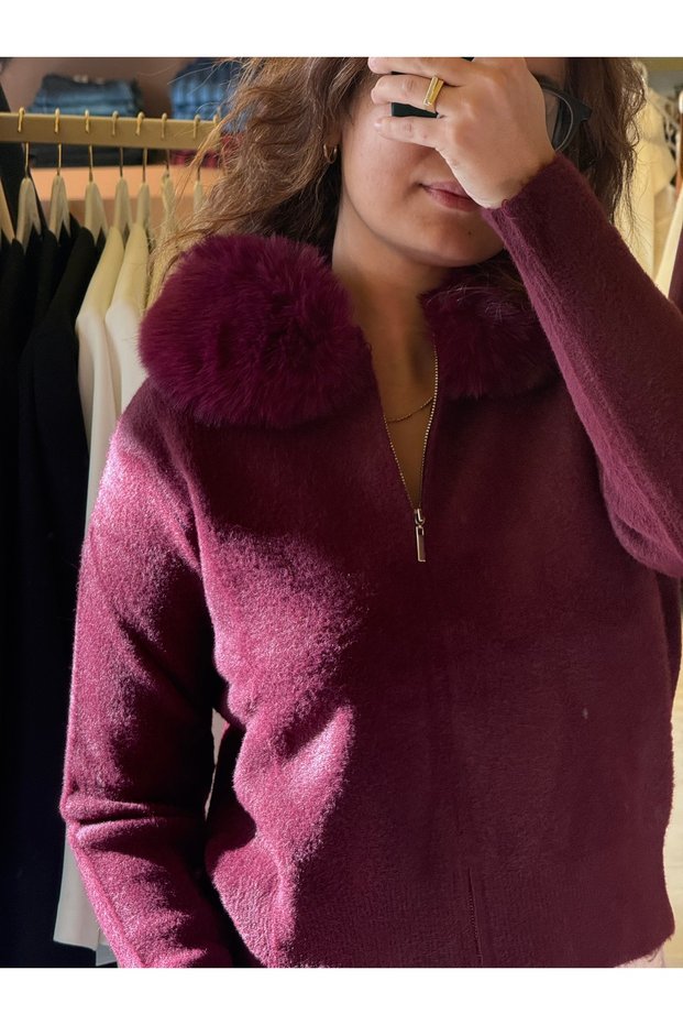 Detachable collar faux fur zip-up premium jacket