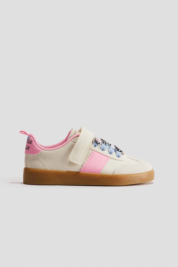Motif-detail trainers
