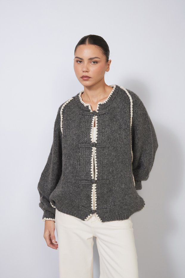 Oversized KNITTED CARDIGAN WITH CONTRAST STITCHING AND BUTTON DETAILS, ANTHRACITE