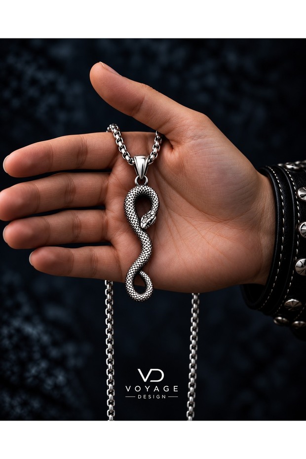 Stainless Steel Men's Necklace with an Antique Silver-Colored Snake Figurine