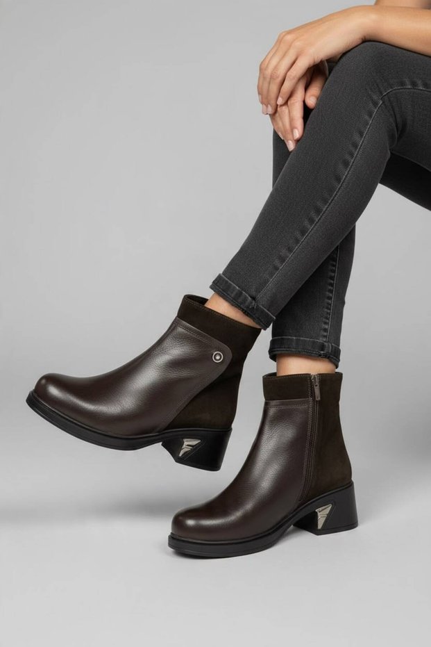 Genuine Leather Comfortable Heeled Zip-Up Mom Boots