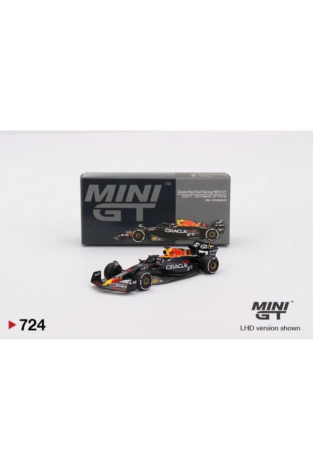 724 Red Bull Racing RB19 Max Verstappen 2023 F1 World Champion 1:64 Scale Model Car