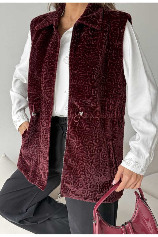 STYLISH WOMEN'S VEST MADE OF SOFT FABRIC