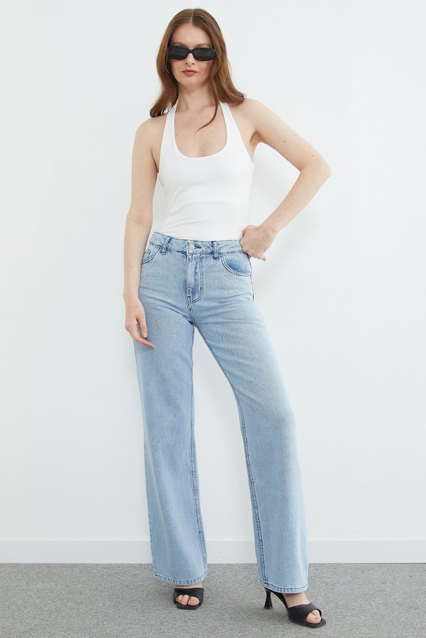 Rivet Detailed High Waist Jeans