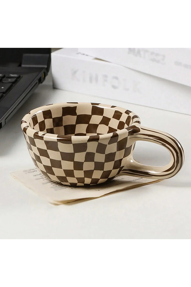 101-200ml As picture shows 1pc Creative ceramic checkered pattern tea cup, irregular chessboard coff