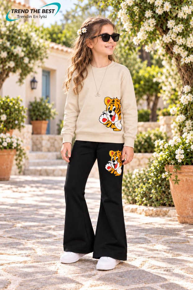 Winter, Spring, and Autumn Girls' Black Spanish Flared Bottoms and Beige Sweat Top