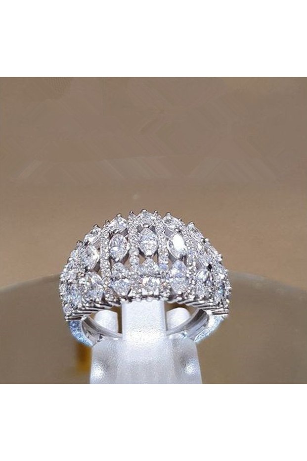 7 F1505 Huitan Brilliant Bridal Rings for Wedding Ceremony Party Full Paved Shiny CZ Stone Silver Co