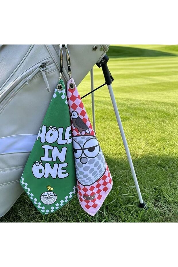 red and green towels 2 counts New High Quality Golf Towels Fashionable and Double Sided Print Telesc