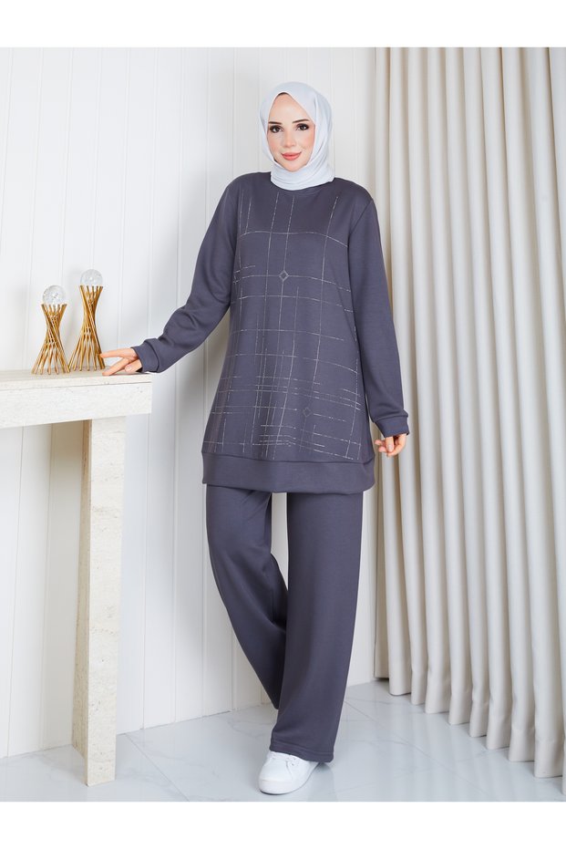 Oysho Fabric Double Set with Stone Detail on the Front