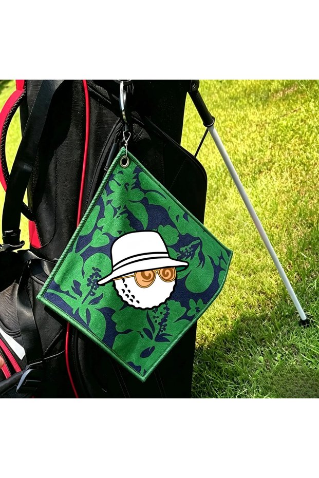 green golf towel High-Quality Golf Towel, Stylish And Unique, Double-Layered And Durable, with a Ret