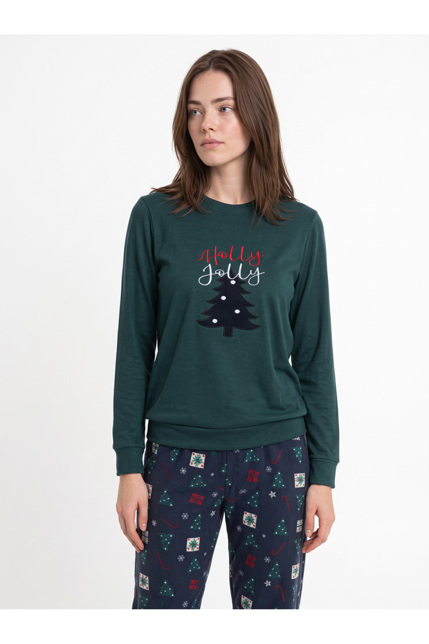 Women's Thermal Pajama Set, Green with a New Year's Design.