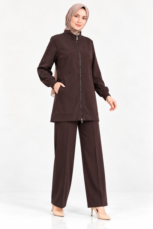 Two-Piece Set with Zipper and Beaded Detailing on the Sleeves.