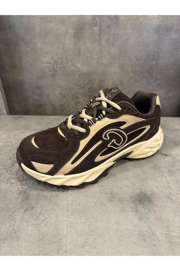 Non-Slip Sole Waterproof Sneaker