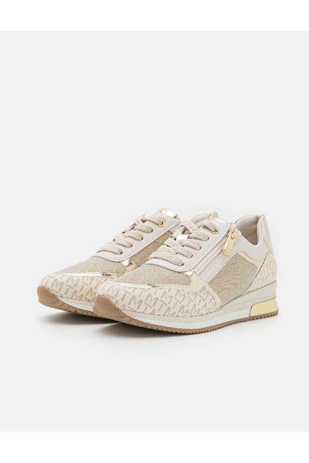 Sneakers, Cream