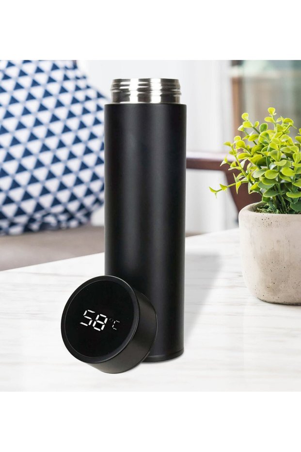 Black Thermos with Digital Temperature Display and Filter, 450ml.