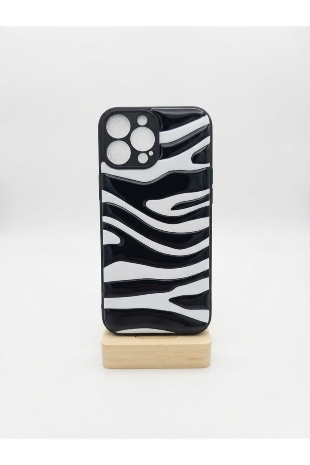 Iphone 13 pro max zebra case model