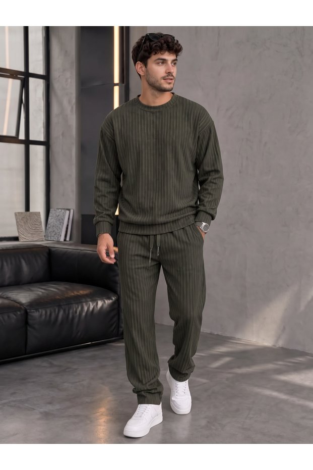 Men's Patterned Sweatpants Set, 2-Piece, Loose Fit, Cotton Polyester Fabric.
