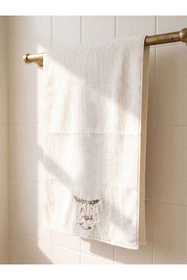 Embroidered Cotton Face Towel 50X80 cm from Uzg Store for Style Enthusiasts