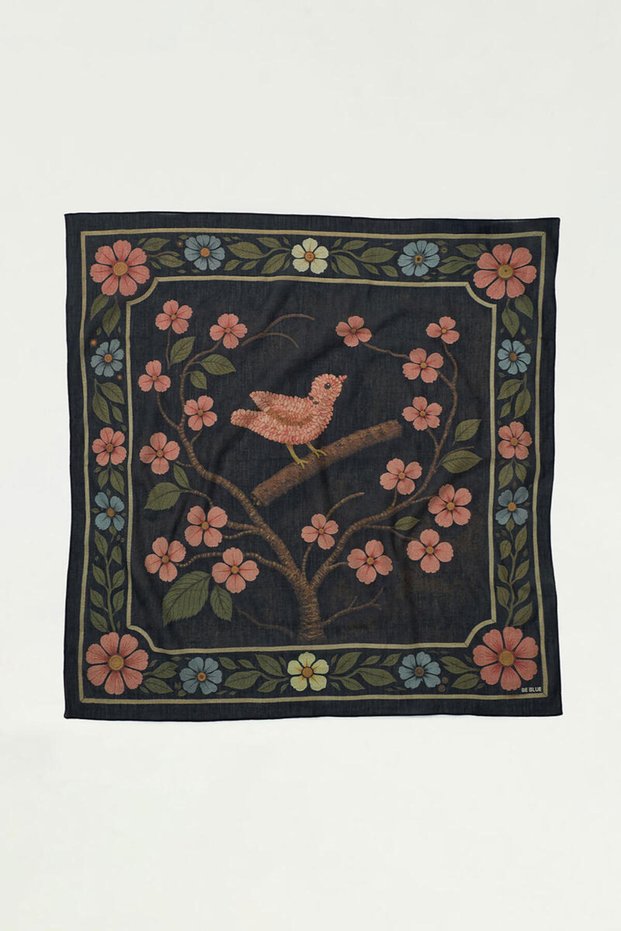 SCARF WITH BIRD PATTERN