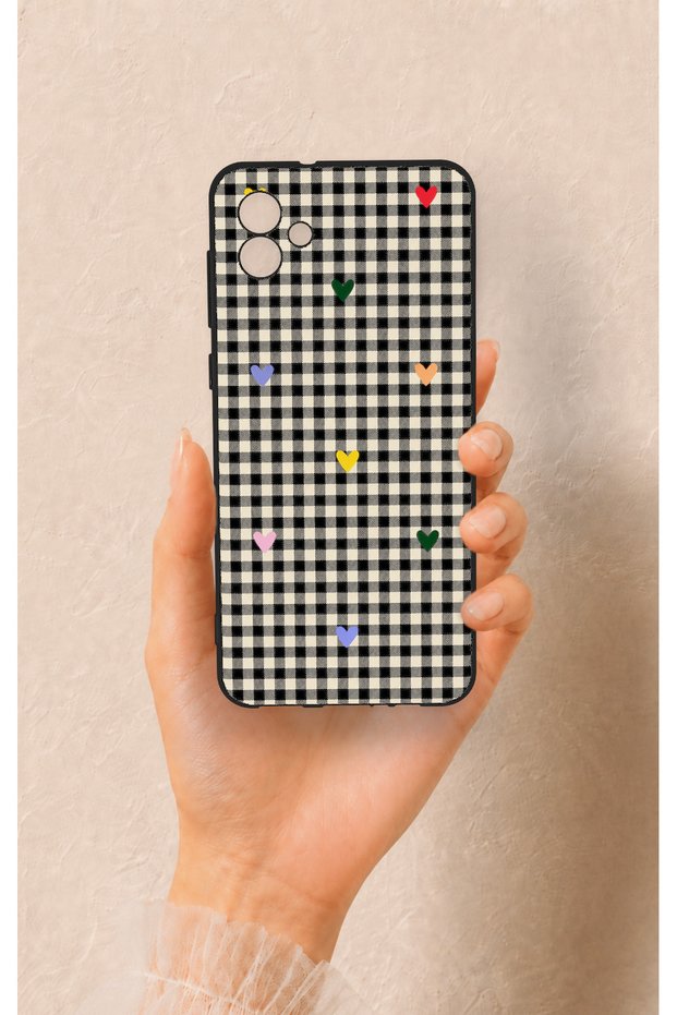Samsung A04 Compatible Silicone Case with Heart-Shaped Plaid Pattern