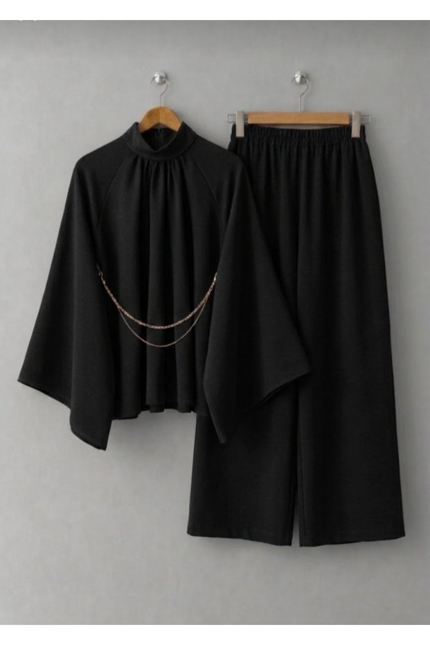Chain Detail Two-Piece Set