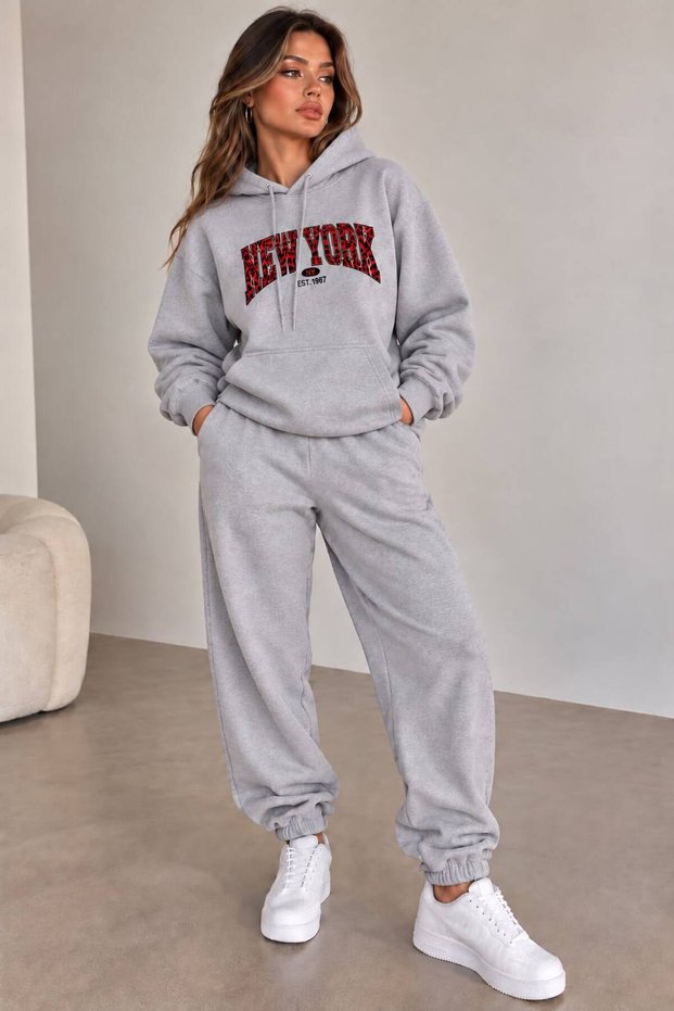HOODED SWEATSUIT 2-PIECE SET WITH BRUSHED INSIDE SWEATPANTS AND TOP, NEW YORK PRINT