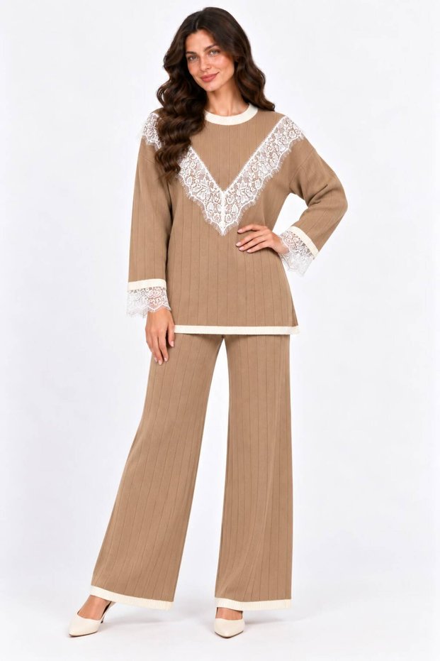 Women's Two-Piece Set with a Crew Neck Featuring Lace Details on the Front and Sleeve Ends, Paired with Corded Fabric Knit Pants