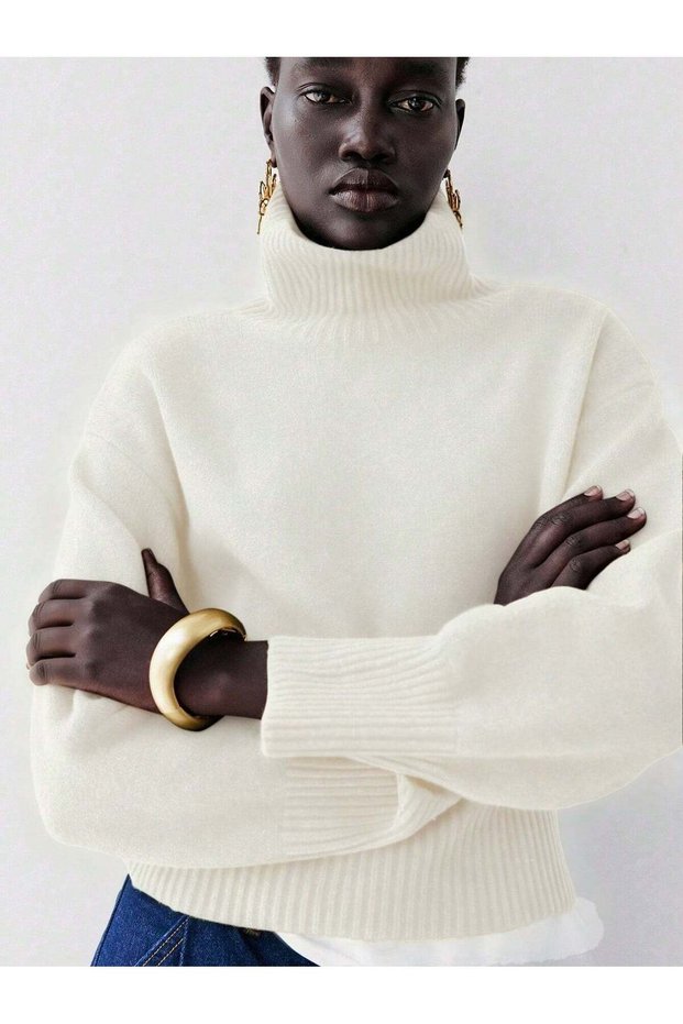 Sweater, white