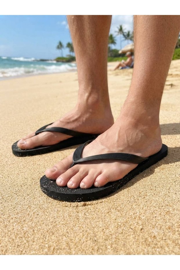 Men's Slippers for the Beach, Pool, and Everyday Use