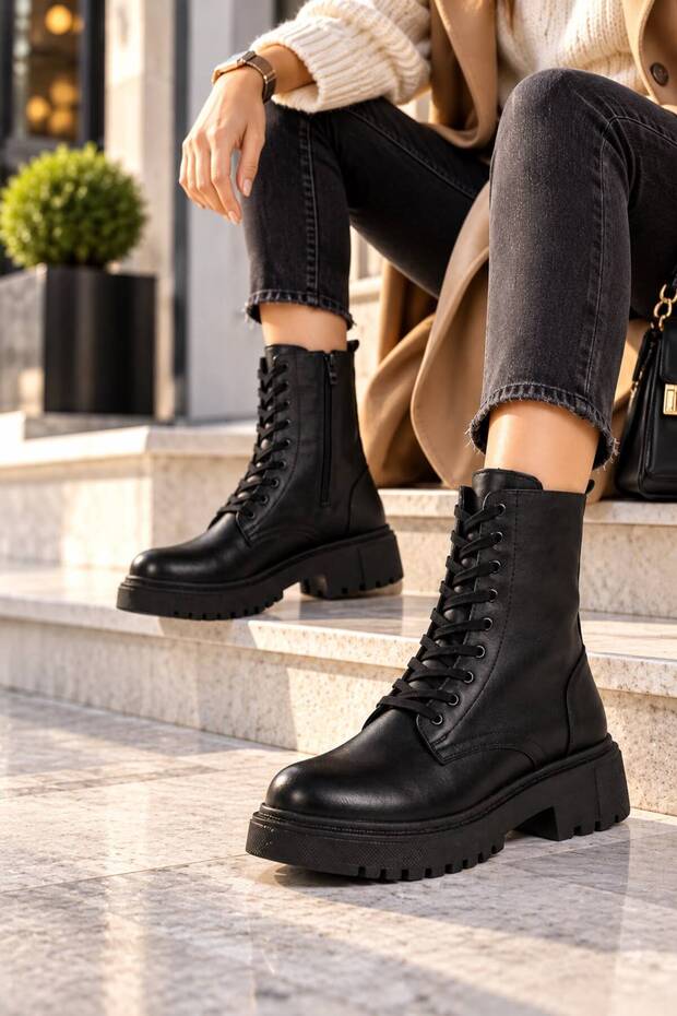 Women's Black Boots with Fur Inside, Non-Slip Rubber Sole, Durable
