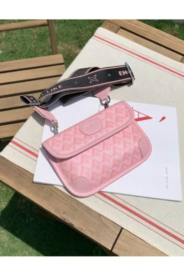 New casual Printed Shopper Tote Pink