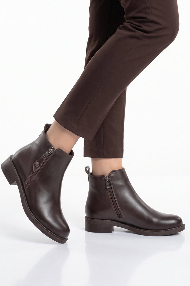 Coffee-Colored Leather-Lined Fleece-Lined Non-Slip Sole Women's Heeled Boots 224581 Z