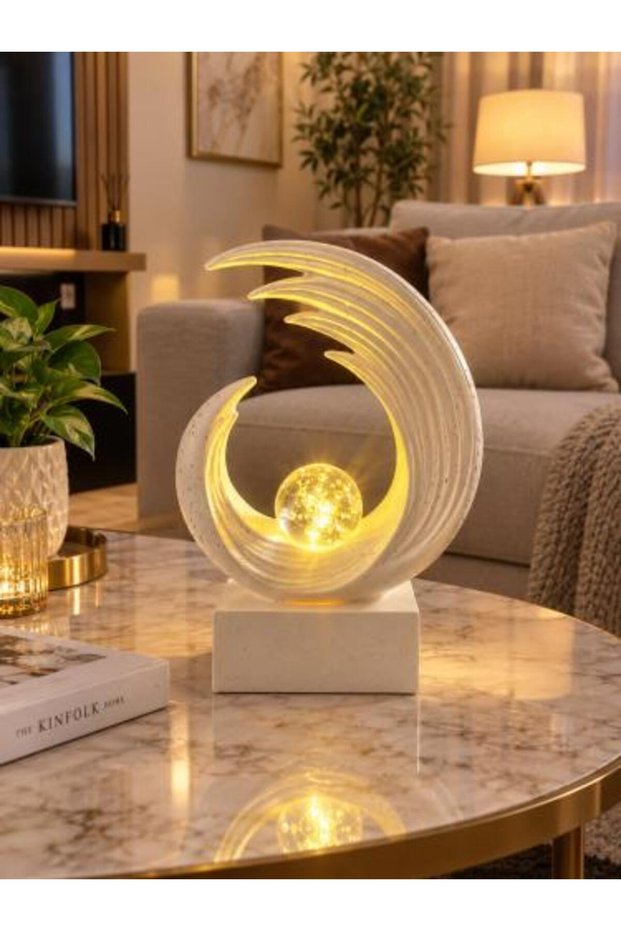 مصباح طاولة عصري بتصميم هلال وقاعدة كريستالية مضيئة يعمل بالبطارية