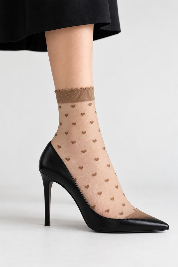 Pair of Patterned Tulle Socks – Sheer, Thin Women's Ankle Socks