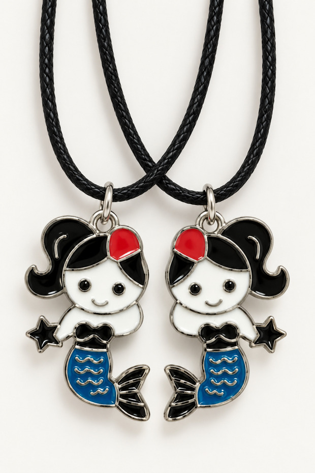 Best Friends Figurine Pair Necklace – Multicolored Pair Necklace