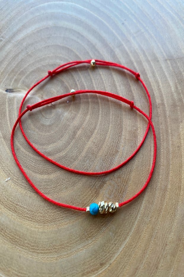 Adjustable Red String Good Luck Bracelet with 2 Gold Beads