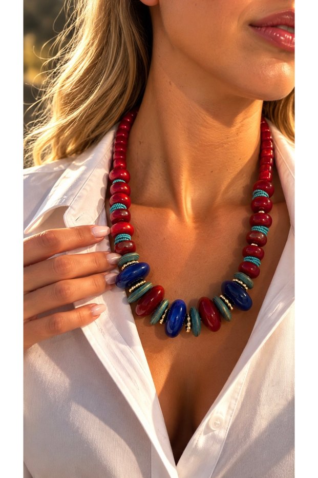 Red and Blue ZR&MNG Necklace with Beaded Design, 40+5 cm