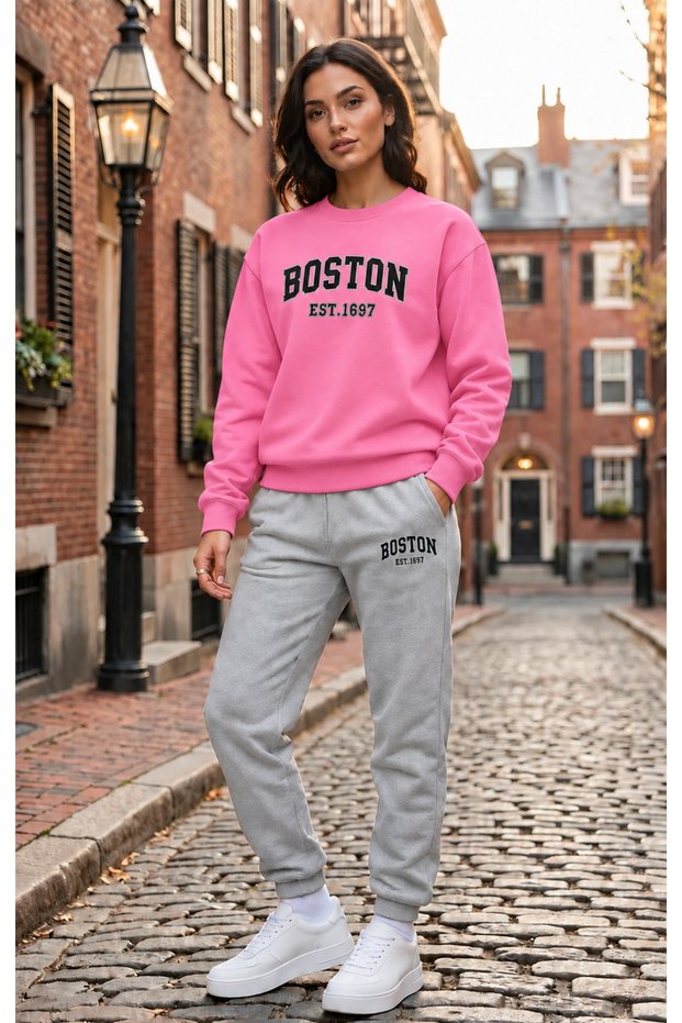 Crew-Neck Sweatshirt with Brushed Inside Print, Seasonal "Boston 1967" Print, Women's/Men's Unisex Style