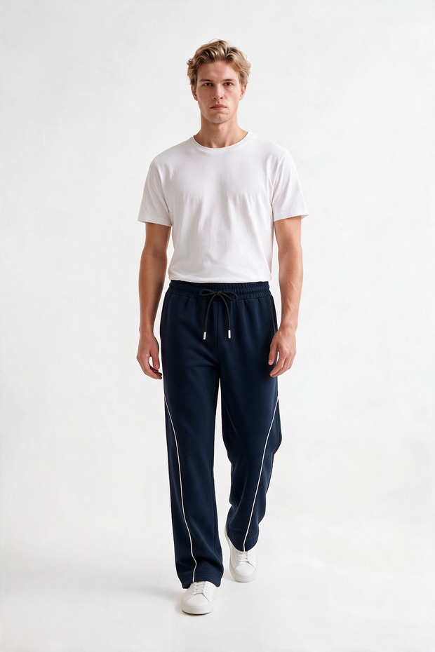 2-Strap Sweatpants Comfortable Fit