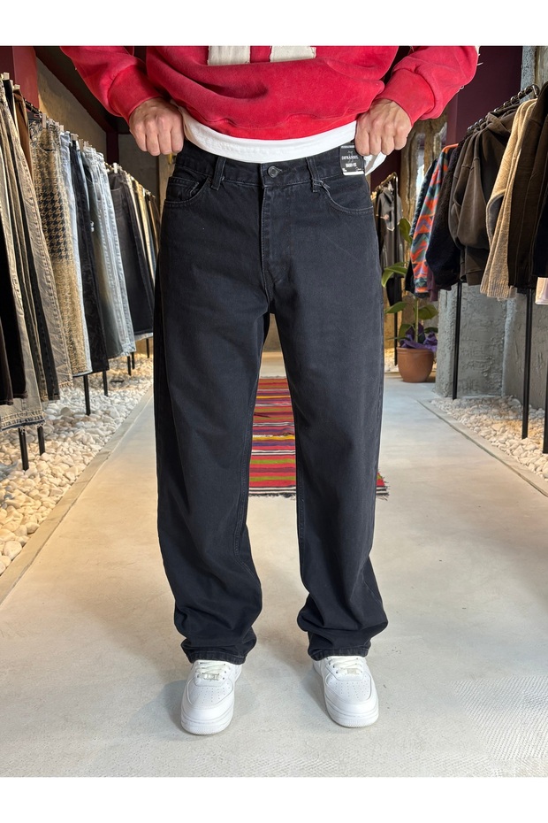 Black Stone-Washed Baggy-Fit Jeans